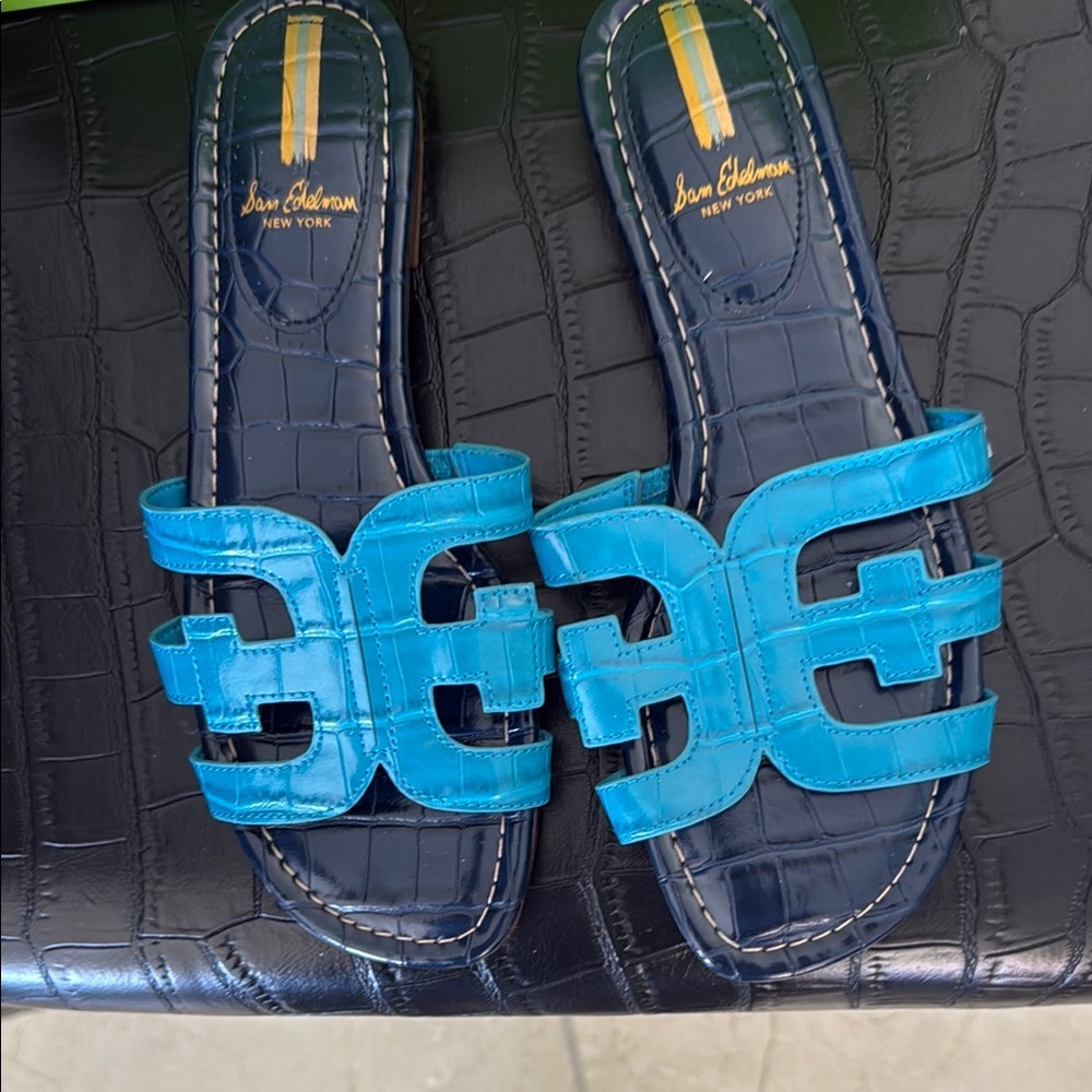 Sam Edelman Blue Sandals with Interlocking Design BRAND NEW